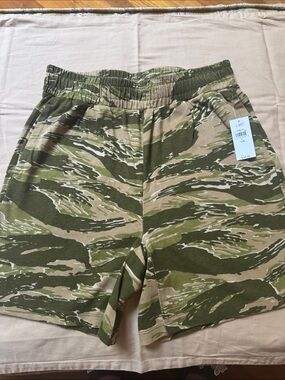 GAP Green and Tan Camo Elastic-Waist Kids Shorts